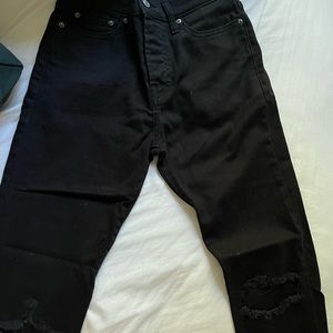 Levi’s Wedgie Skinny Black Raw Hem Distressed Jeans Knee Rip